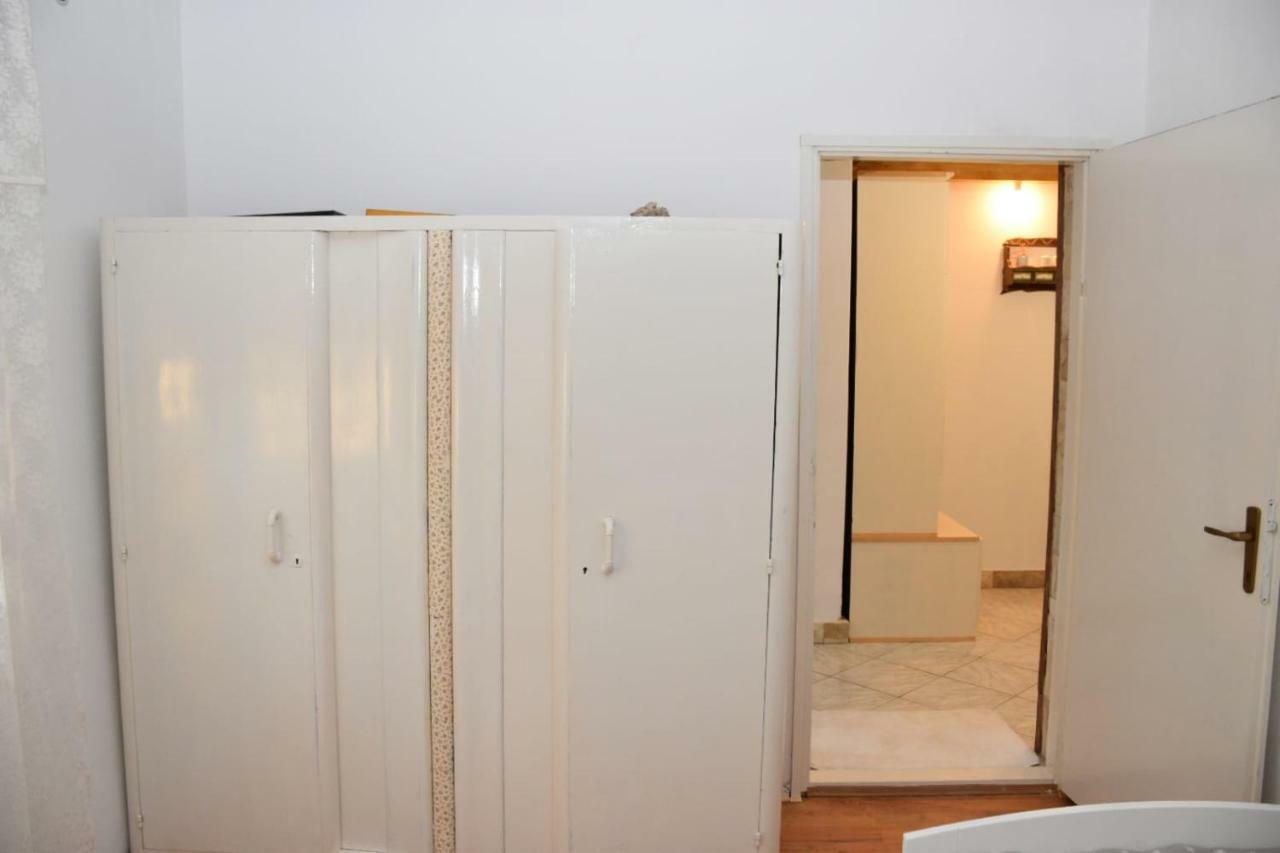 Velebit Apartment ราชานาส ภายนอก รูปภาพ