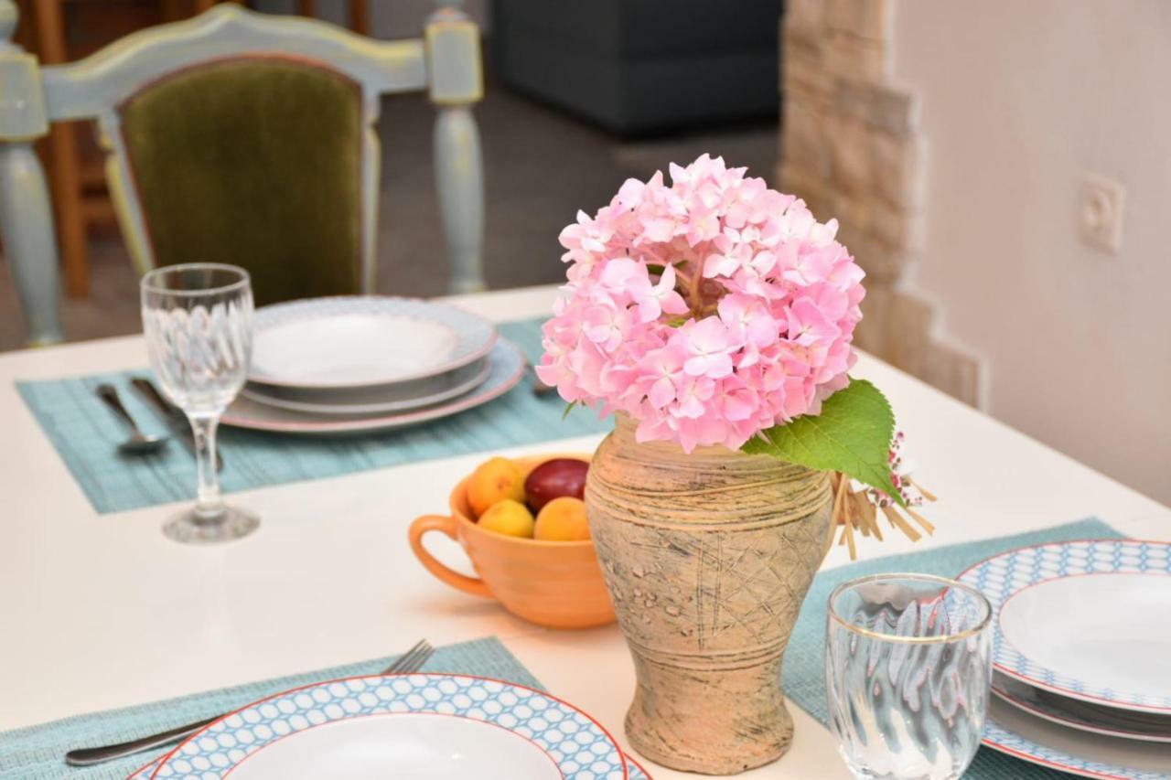 Velebit Apartment ราชานาส ภายนอก รูปภาพ